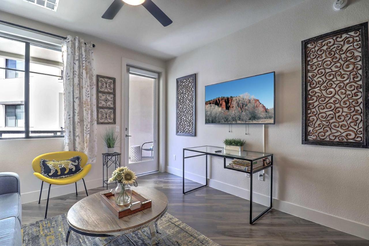 Walk Score 81-shopping District-king Bed-parking G3047 Apartamento
