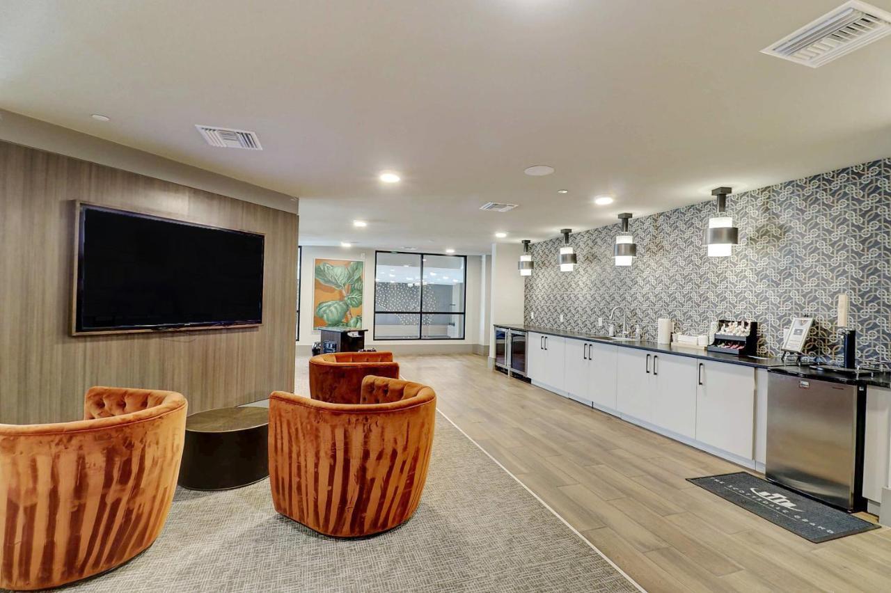 Apartamento Walk Score 81-shopping District-king Bed-parking G3047 Scottsdale