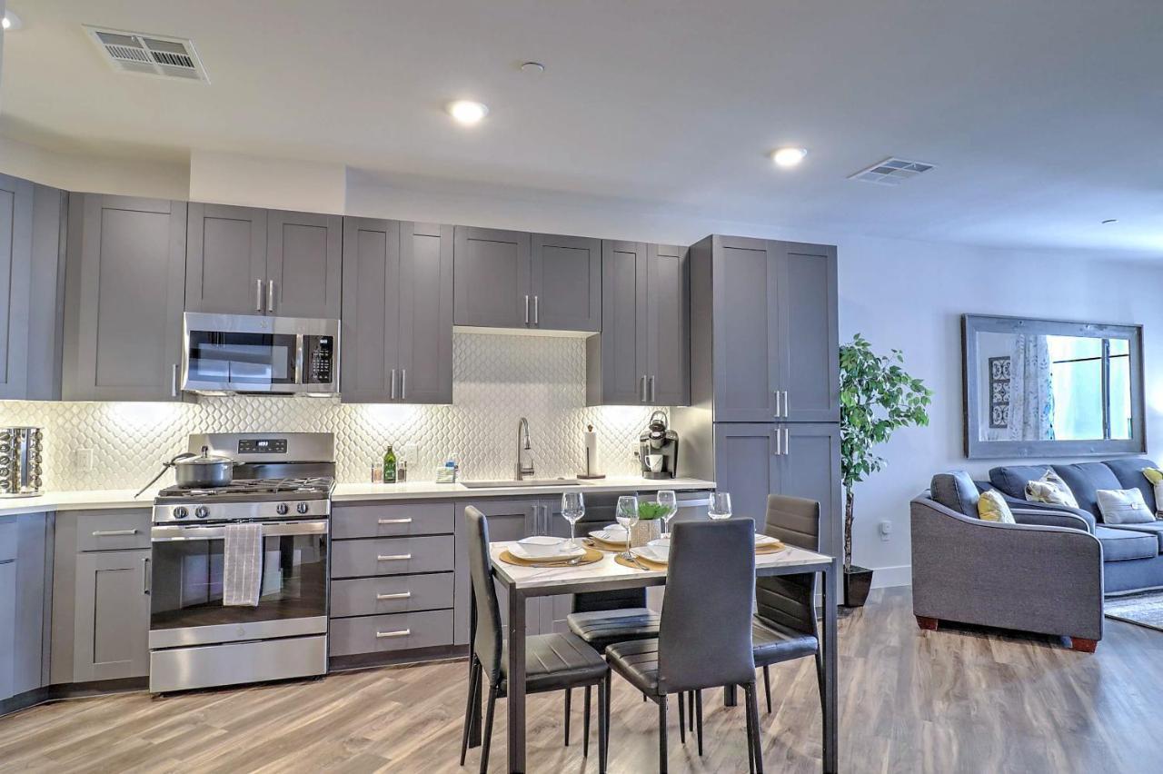 Apartamento Walk Score 81-shopping District-king Bed-parking G3047 *